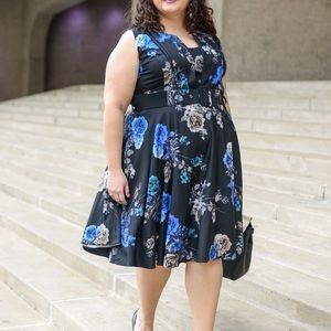 EUC City Chic Floral Dress